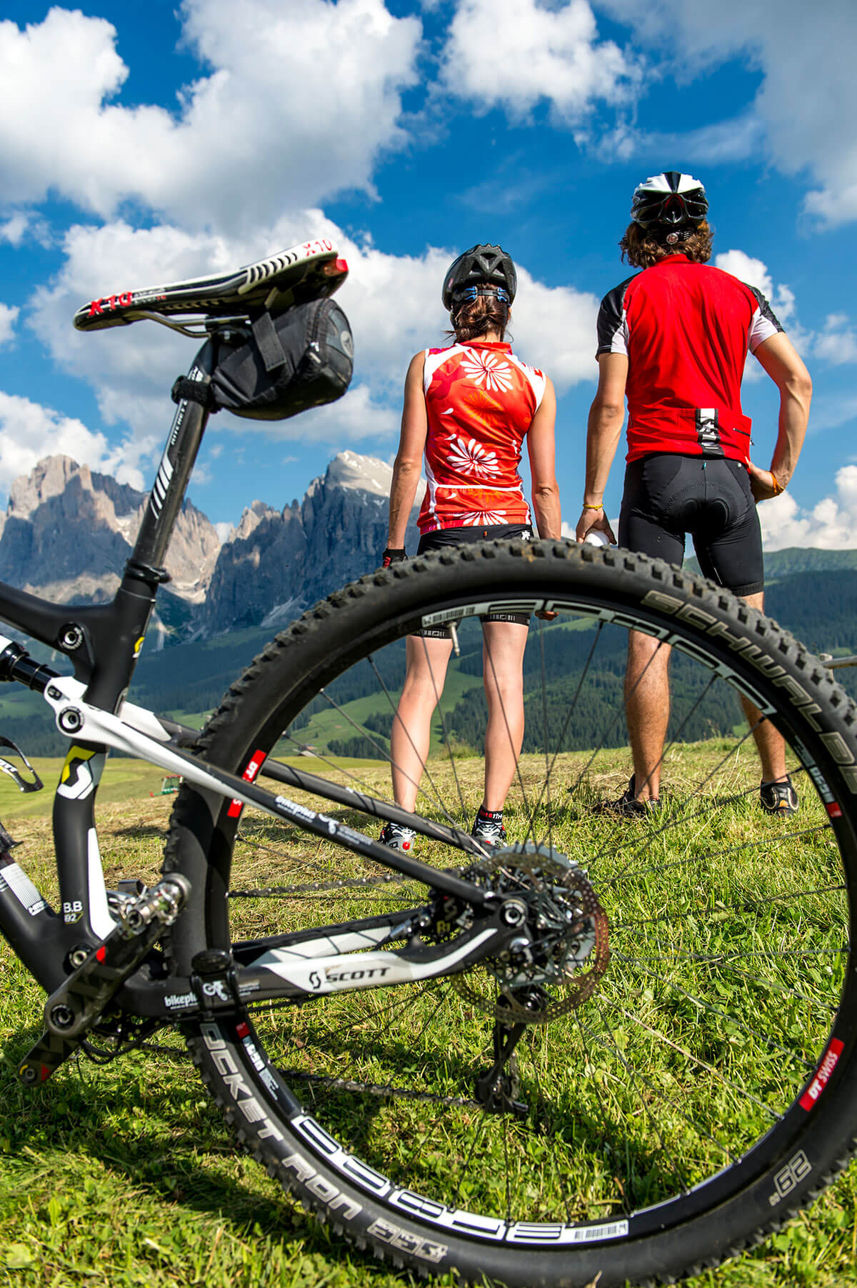 Col mountain bike sull'Alpe di Siusi
